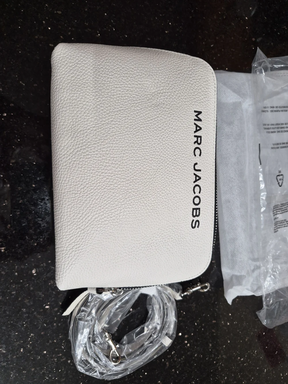 Marc Jacobs White Pebbled Leather Crossbody Bag